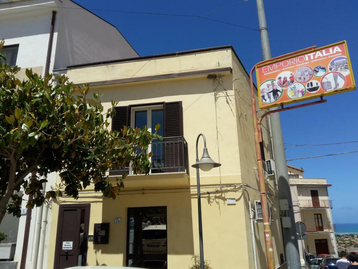 Casa Eleonora Apartment Campofelice Di Roccella Exterior foto