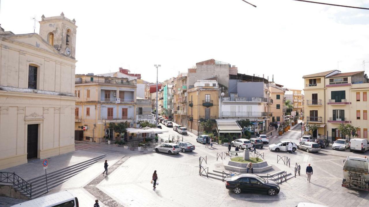 Casa Eleonora Apartment Campofelice Di Roccella Exterior foto
